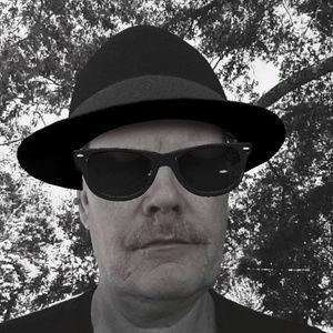 Meet your Posher, JR